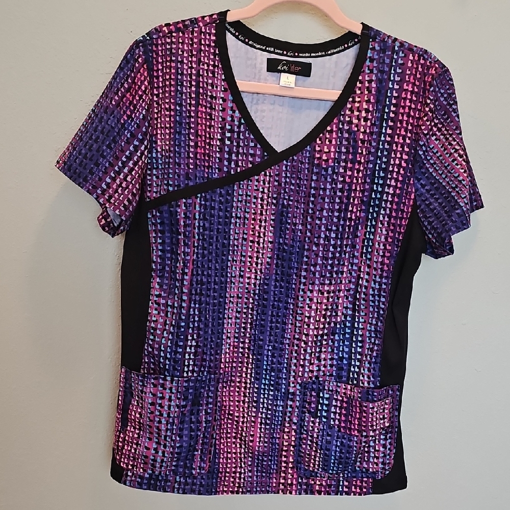 Koi Lite Scrub Top